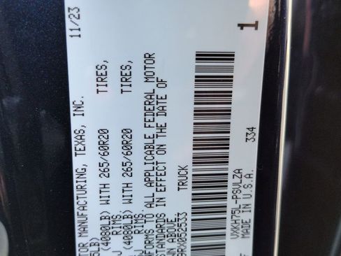 Used 2024 Toyota Tundra Limited w/ TRD Off-Road Package image 29