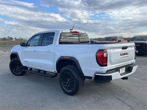 New 2026 GMC Canyon Elevation w/ Convenience Package image 5