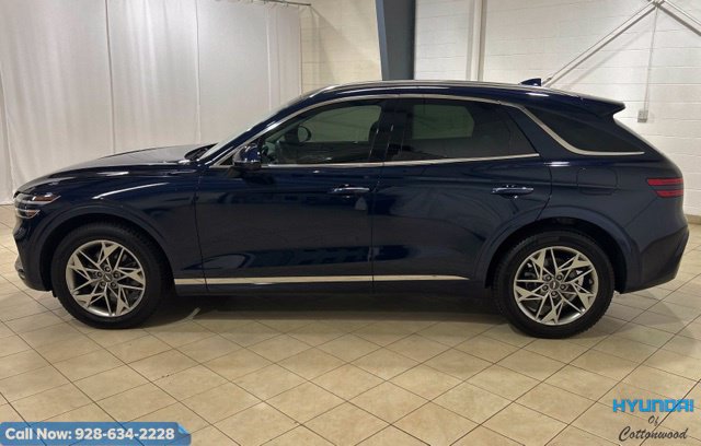 Used 2022 Genesis GV70 2.5T w/ Advanced Package AWD/4WD image 2