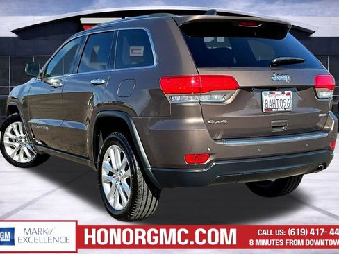 Used 2017 Jeep Grand Cherokee Limited image 4