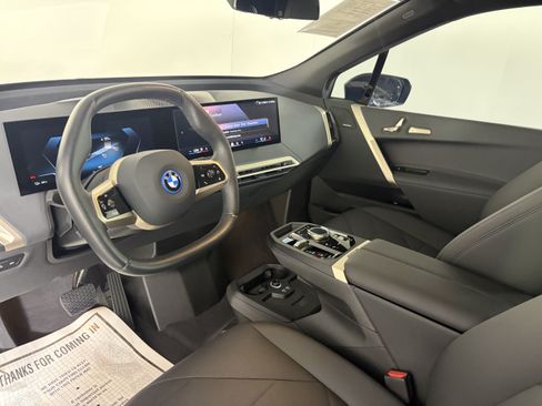 Certified 2024 BMW iX xDrive50 w/ Premium Package AWD/4WD image 11