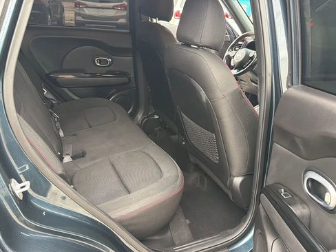 Used 2018 Kia Soul + image 26