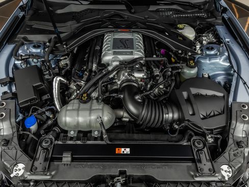 Used 2022 Ford Mustang Shelby GT500 image 4