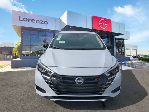 New 2025 Nissan Versa SR w/ Trunk Package image 2