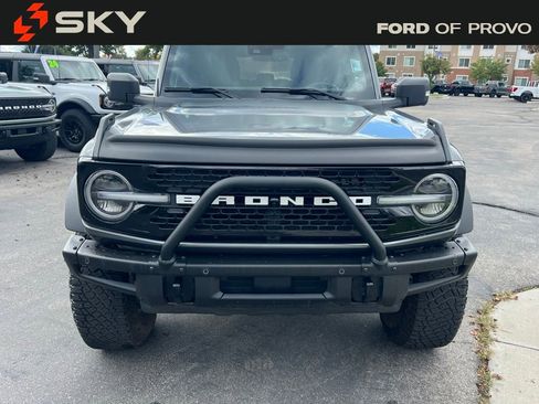 Certified 2022 Ford Bronco Wildtrak image 4