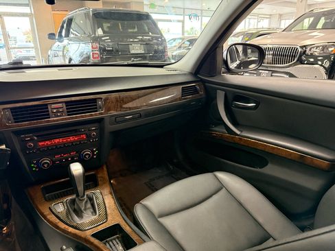 Used 2009 BMW 328i Sedan image 11
