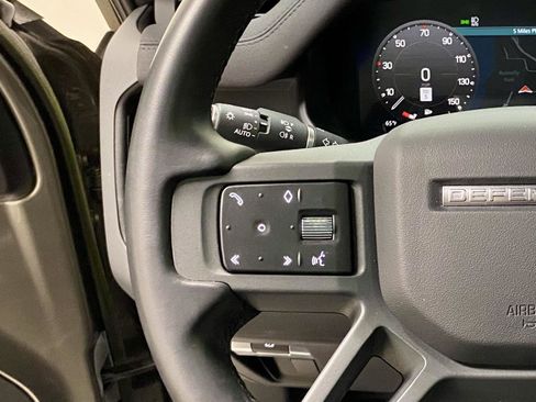 Used 2023 Land Rover Defender 110 X-Dynamic SE AWD/4WD image 22