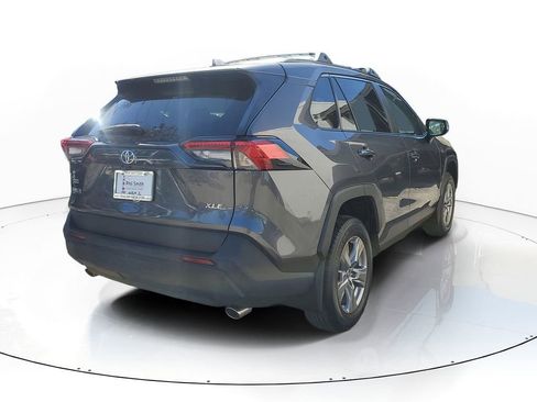 Used 2024 Toyota RAV4 XLE w/ Convenience Package image 6