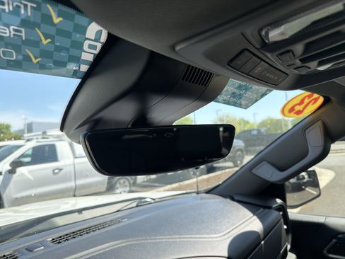 Used 2023 Chevrolet Silverado 1500 LTZ w/ LTZ Premium Package image 27