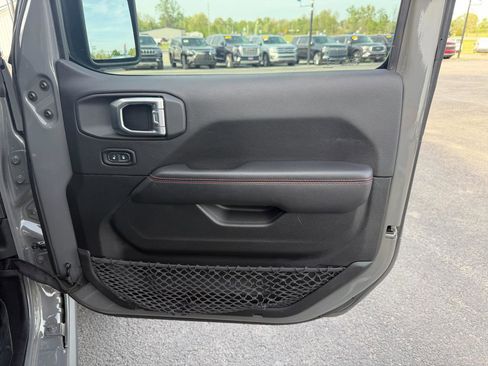 Used 2020 Jeep Wrangler Unlimited Rubicon w/ Quick Order Package 28Y Recon AWD/4WD image 19