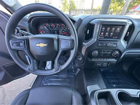 Used 2022 Chevrolet Silverado 1500 W/T w/ WT Value Package image 17
