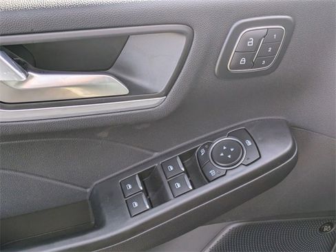 New 2025 Ford Escape SE w/ PHEV Premium Package image 13