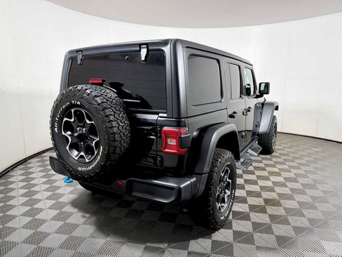 Used 2023 Jeep Wrangler Unlimited Rubicon 4xe w/ Cold Weather Group AWD/4WD image 6