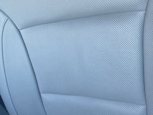 Used 2019 GMC Acadia SLT image 30