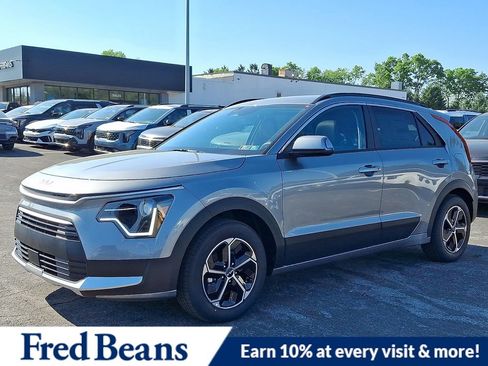 New 2026 Kia Niro EX w/ EX Premium Package FWD image 2