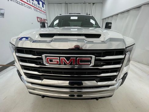 New 2026 GMC Sierra 3500 SLE w/ SLE Value Package AWD/4WD image 2