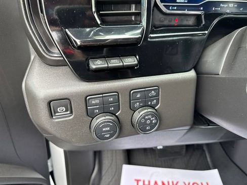 Used 2025 Chevrolet Silverado 1500 ZR2 w/ Technology Package AWD/4WD image 25