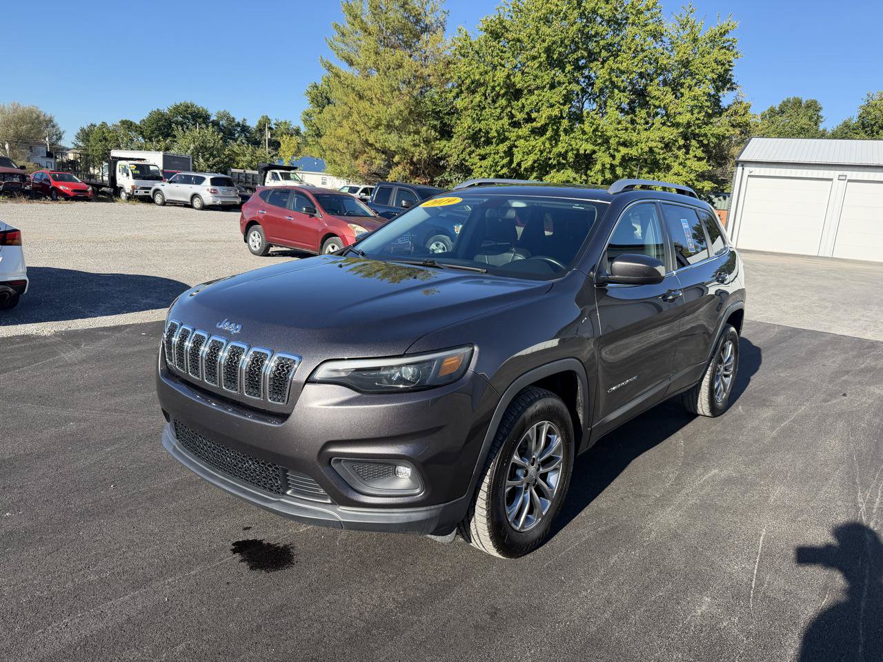 Used 2019 Jeep Cherokee Latitude Plus w/ Cold Weather Group AWD/4WD image 9