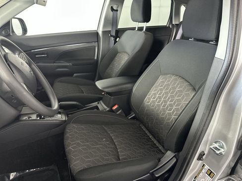 Used 2026 Mitsubishi Outlander Sport ES AWD/4WD image 11