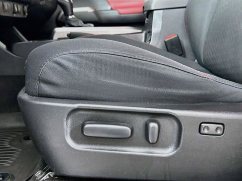 Certified 2021 Toyota Tacoma SR5 RWD image 26