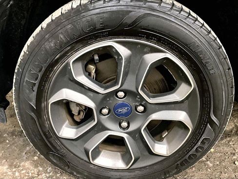 Certified 2020 Ford EcoSport S image 8