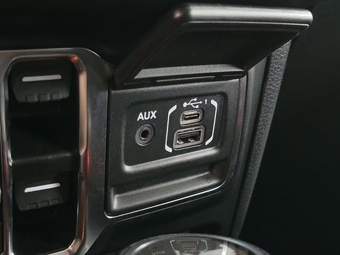 Certified 2024 Jeep Wrangler Unlimited Sport AWD/4WD image 28