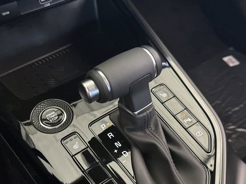 New 2026 Kia Niro EX FWD image 22