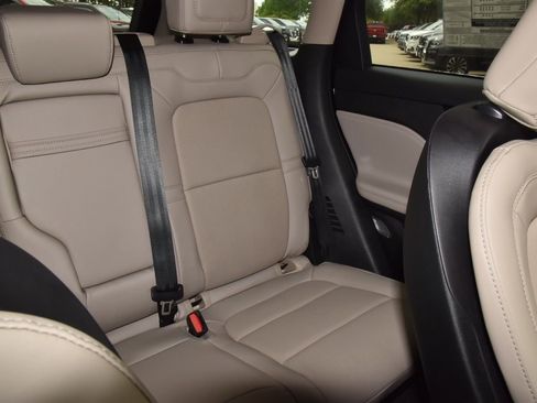 New 2026 Lincoln Corsair Reserve image 21