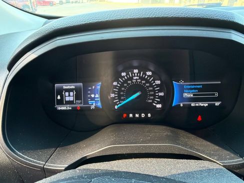 Used 2022 Ford Edge Titanium w/ Equipment Group 301A AWD/4WD image 19