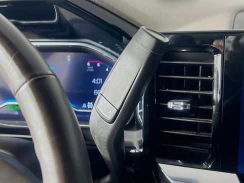 Used 2024 Chevrolet Silverado 3500 LTZ w/ LTZ Plus Package image 17