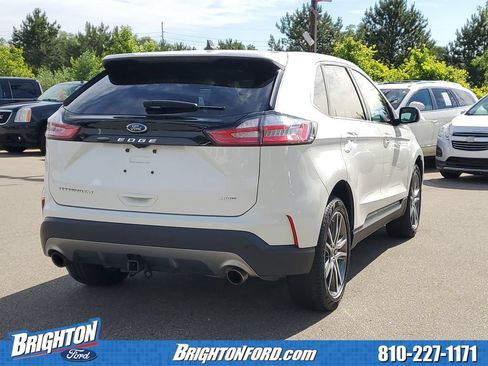 Certified 2024 Ford Edge Titanium w/ Equipment Group 301A AWD/4WD image 4
