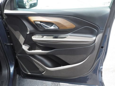 Used 2018 GMC Terrain SLE FWD image 21