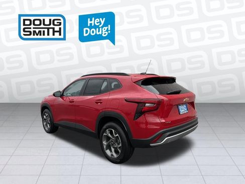 New 2026 Chevrolet Trax LT w/ Driver Confidence Package FWD image 27