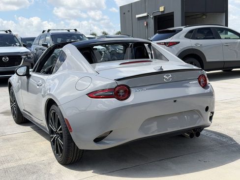 New 2026 MAZDA MX-5 Miata RF Grand Touring RWD image 4