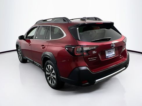 Used 2023 Subaru Outback Limited AWD/4WD image 7