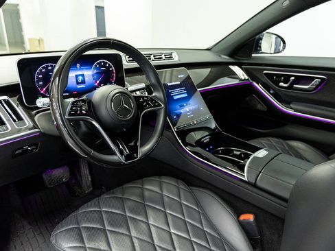 Used 2024 Mercedes-Benz S 580 4MATIC Sedan image 22