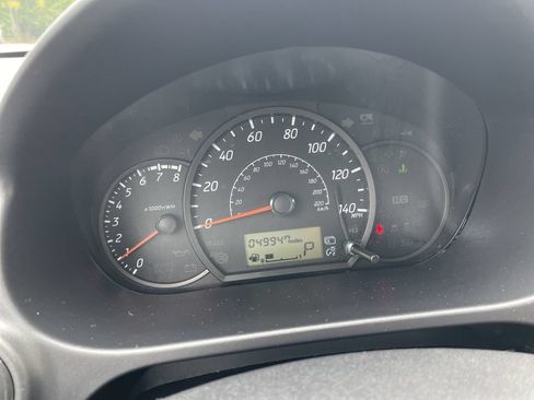 Used 2024 Mitsubishi Mirage ES FWD image 17