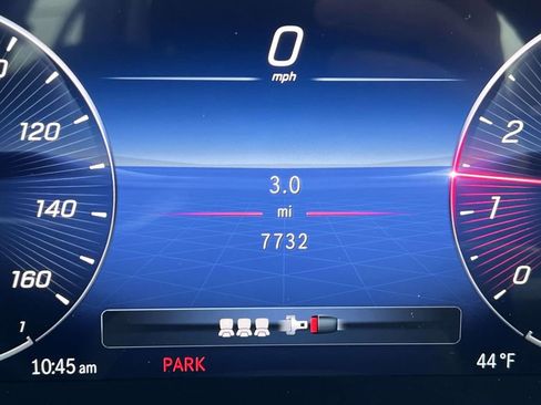 Used 2023 Mercedes-Benz C 300 4MATIC Sedan image 29