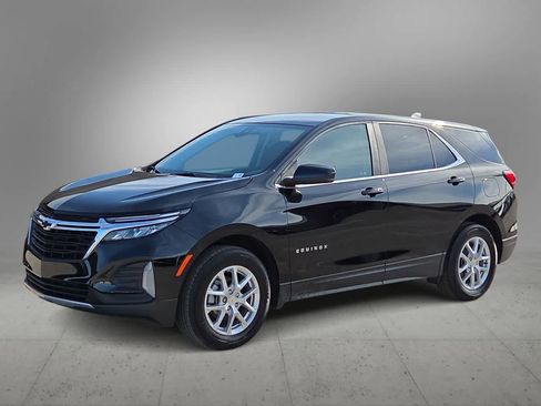 Used 2024 Chevrolet Equinox LT w/ LPO, Floor Liner Package FWD image 4
