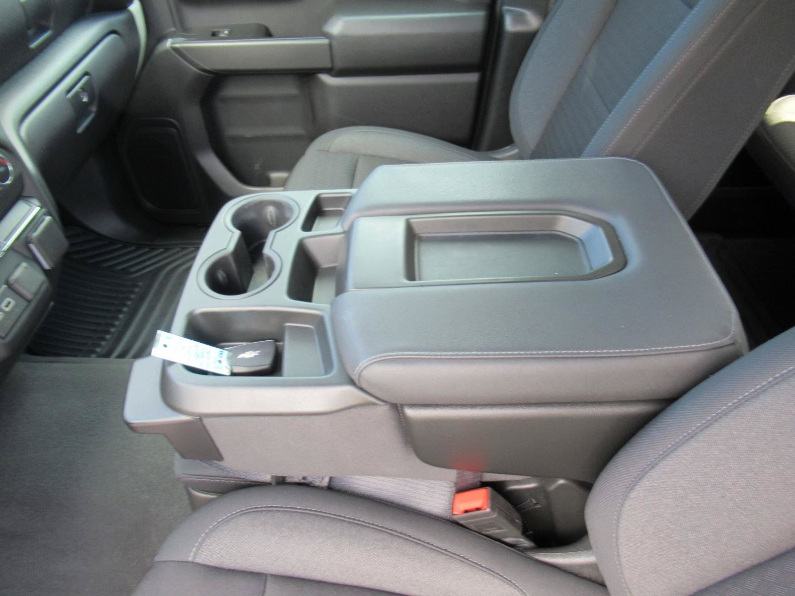 Used 2024 Chevrolet Silverado 1500 Custom AWD/4WD image 21