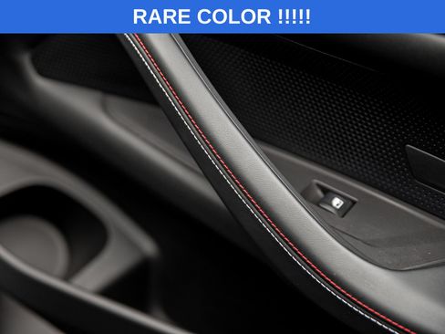Used 2023 BMW M4 CSL RWD image 11