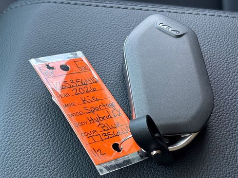 New 2026 Kia Sportage EX image 28