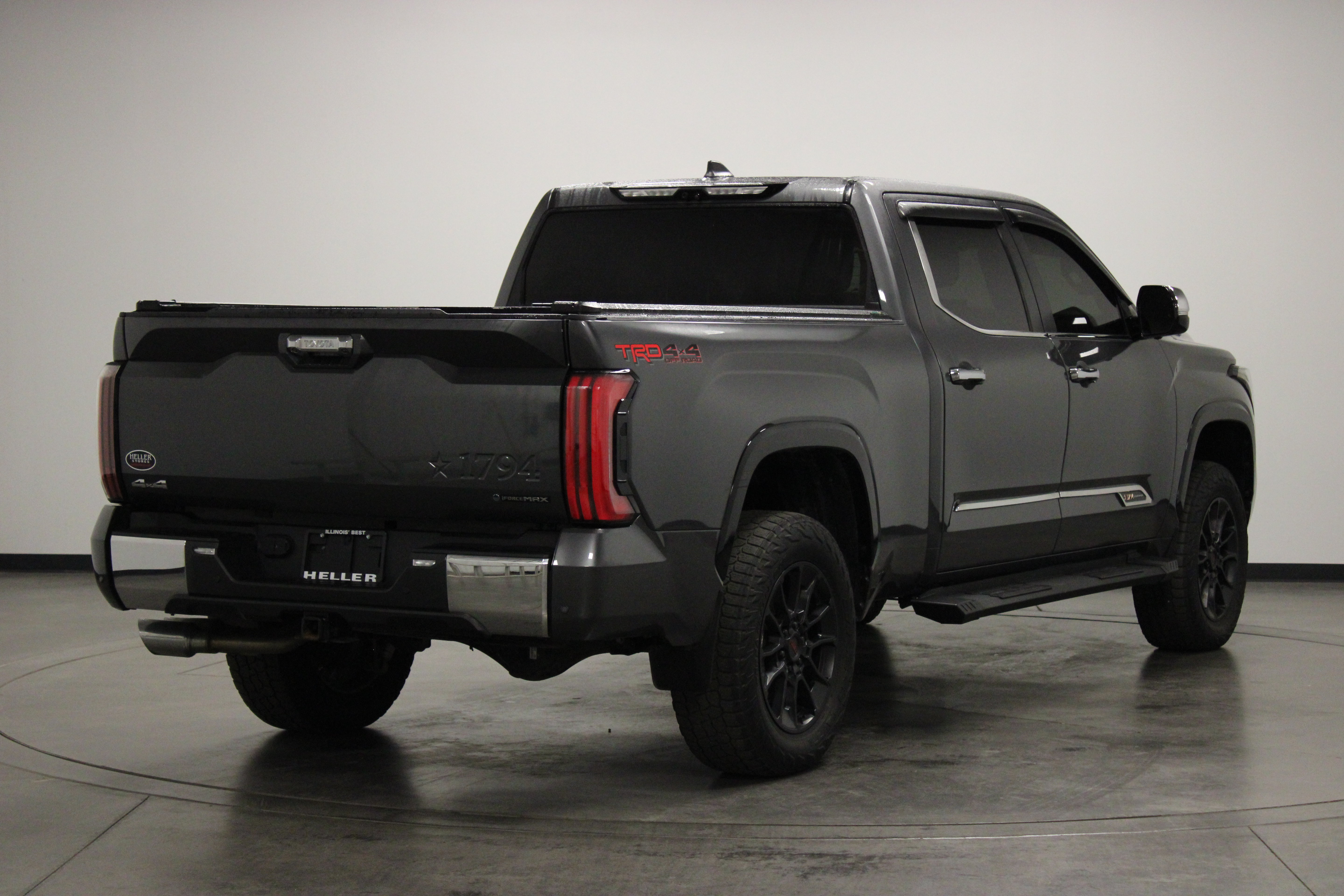 Used 2025 Toyota Tundra 1794 Edition w/ TRD Off-Road Package AWD/4WD image 8