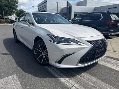 Used 2024 Lexus ES 350 w/ Premium Package