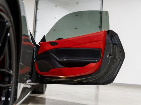 Used 2018 Ferrari 488 GTB image 15