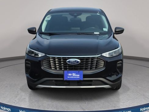 Certified 2023 Ford Escape Active FWD image 2