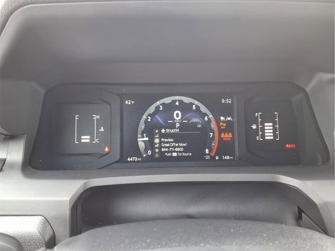 Certified 2025 Toyota Tacoma SR5 image 27