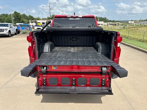 Used 2025 Chevrolet Silverado 1500 LTZ w/ LTZ Premium Package AWD/4WD image 26