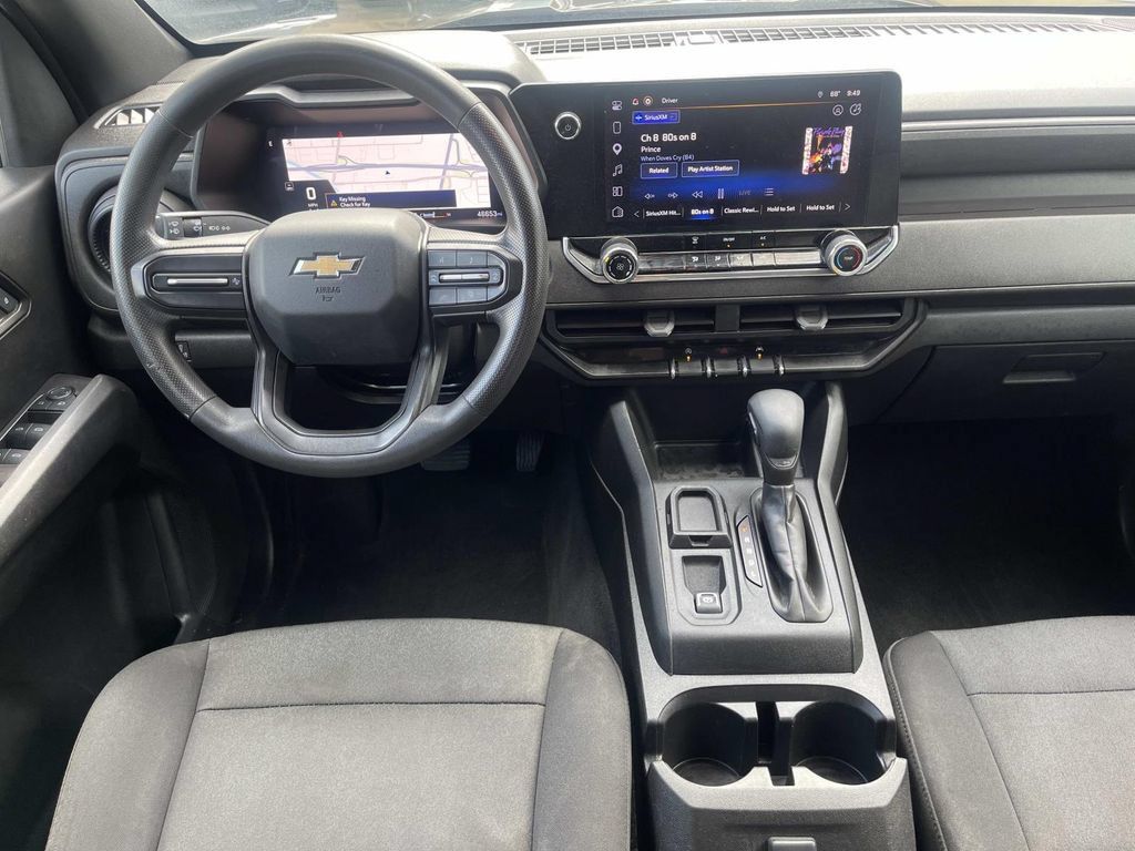 Used 2024 Chevrolet Colorado W/T RWD image 7