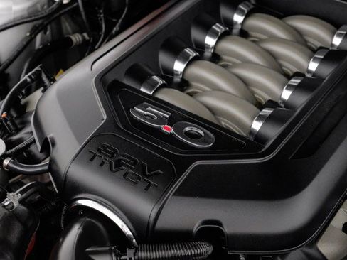 Used 2013 Ford Mustang GT Premium w/ GT Coupe Accessory Pkg 5 RWD image 41